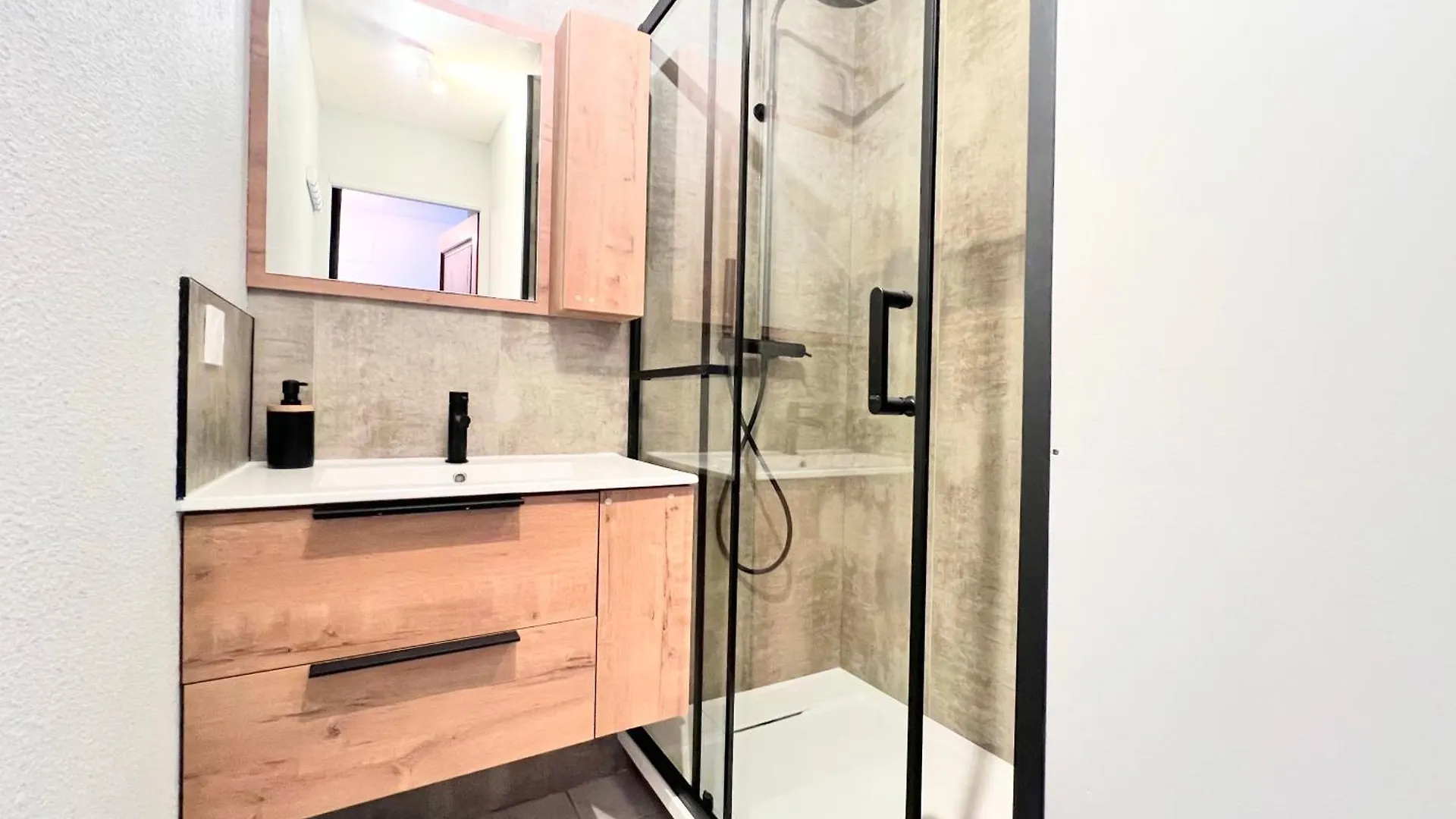 Bel appartement 6 couchages au plan d'eau d'Embrun 0*, Embrun France